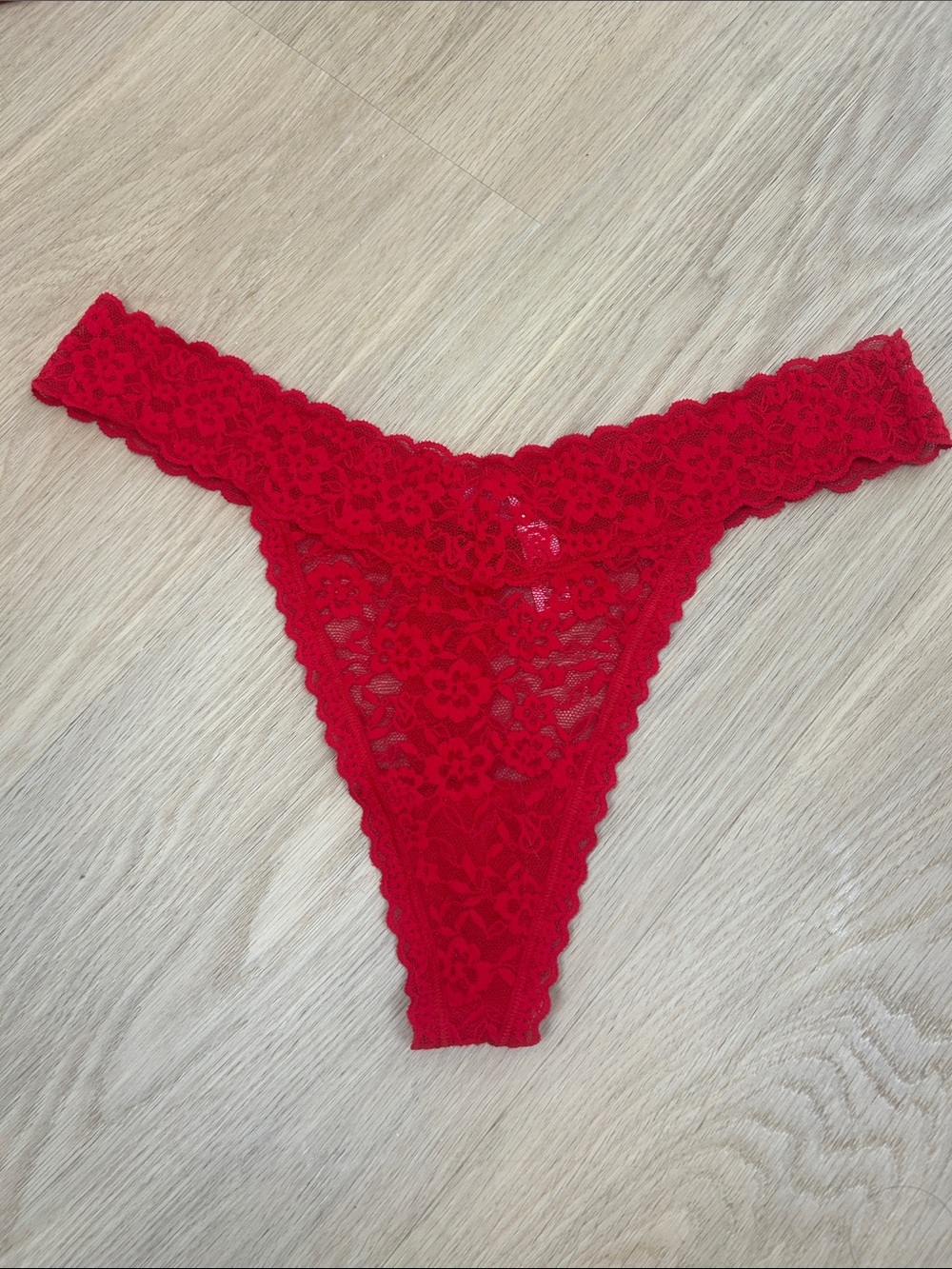 Victoria's Secret Lace Thong Panty XL
